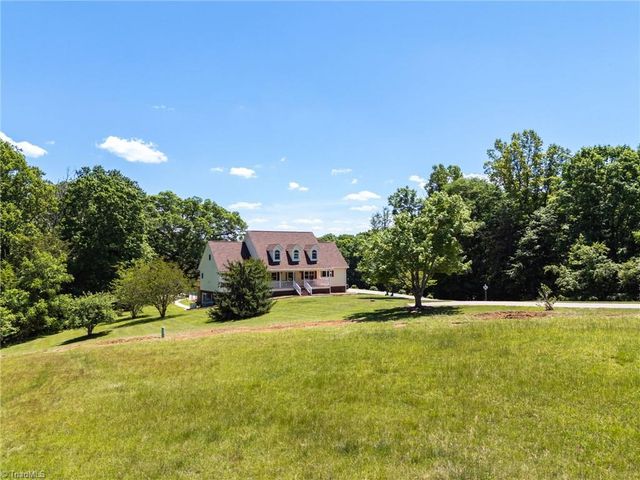 1642 Rhodes Loop, Madison, NC 27025