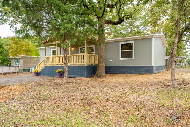 200 Pecos Drive, Mabank, TX 75156