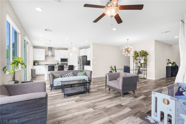 6151 Hays Cove Court, Las Vegas, NV 89148