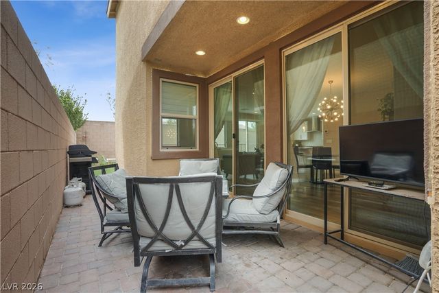 6151 Hays Cove Court, Las Vegas, NV 89148