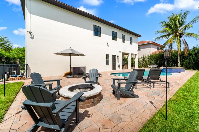 10221 Majestic Trail, Parkland, FL 33076