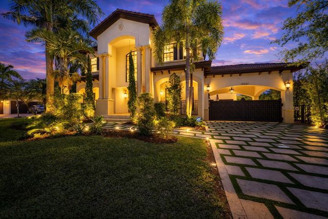 10221 Majestic Trail, Parkland, FL 33076