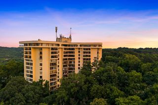 6666 Brookmont Ter Apt 1007, Nashville, TN 37205