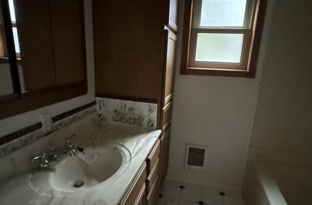 N8909 Lakeshore DRIVE, Van Dyne, WI 54979