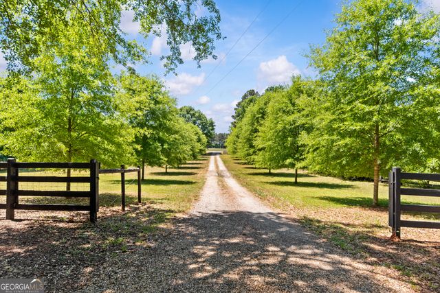 3905 Prospect Road, Rutledge, GA 30663