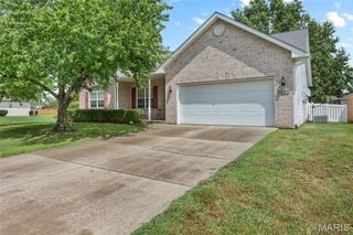 958 Holyoke Drive, Shiloh, IL 62269