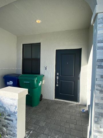 13389 SW 287th Ter 0, Homestead, FL 33033