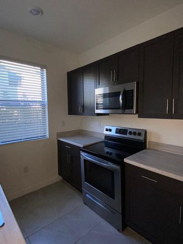 13389 SW 287th Ter 0, Homestead, FL 33033