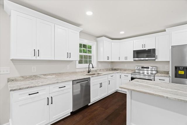 3116 Old Morris Road, Rocky Face, GA 30740