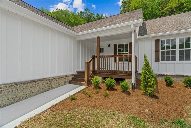3116 Old Morris Road, Rocky Face, GA 30740