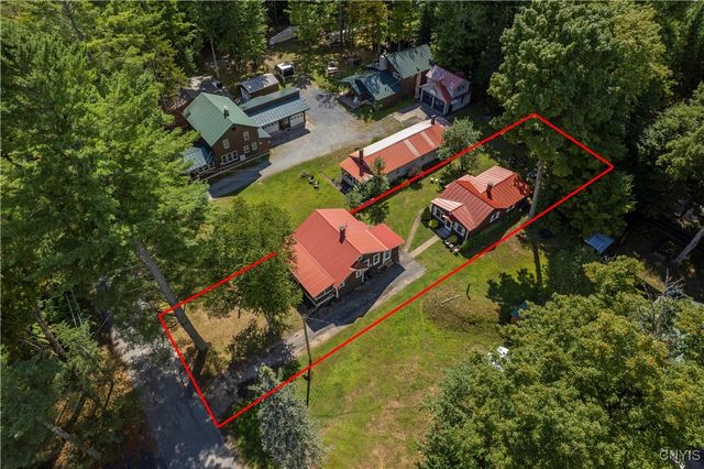 118 East Avenue, Webb, NY 13331