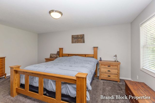 3733 Webber Pines Drive Ne, Plainfield Twp, MI 49525