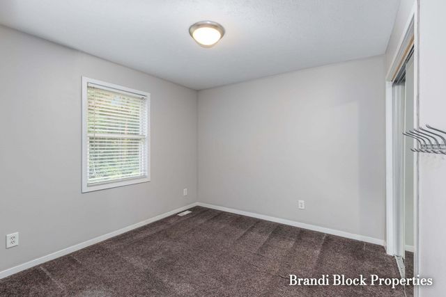 3733 Webber Pines Drive Ne, Plainfield Twp, MI 49525