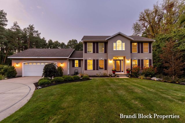 3733 Webber Pines Drive Ne, Plainfield Twp, MI 49525