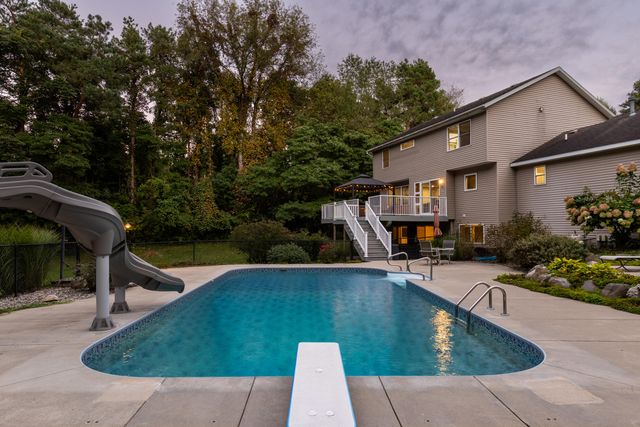 3733 Webber Pines Drive Ne, Plainfield Twp, MI 49525
