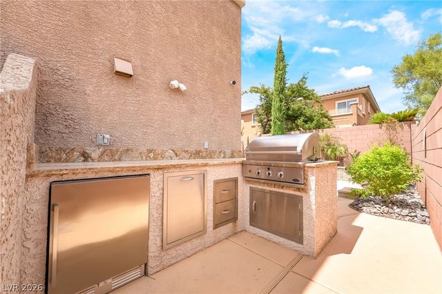 8768 MORENO MOUNTAIN Avenue, Las Vegas, NV 89178