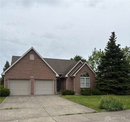 313 Sharon Court, Middletown, OH 45042