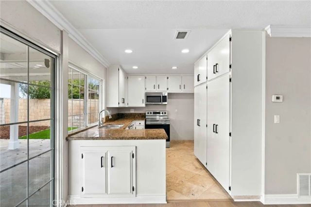 155 S Beth Circle, Anaheim, CA 92806