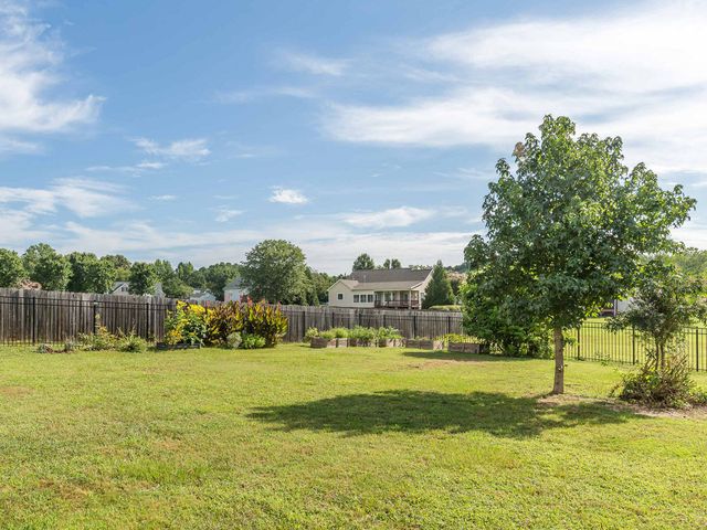 75 Glen Oaks Drive, Youngsville, NC 27596