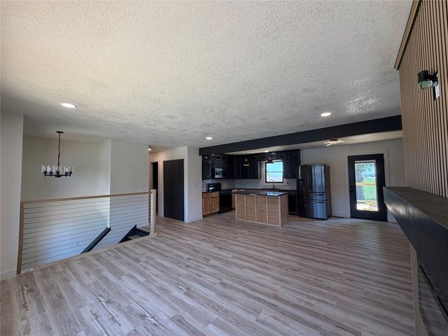 818 E 19th Street N, Newton, IA 50208