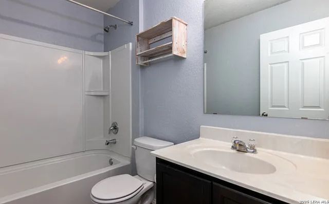 3710 Coyote Crk, Schertz, TX 78154