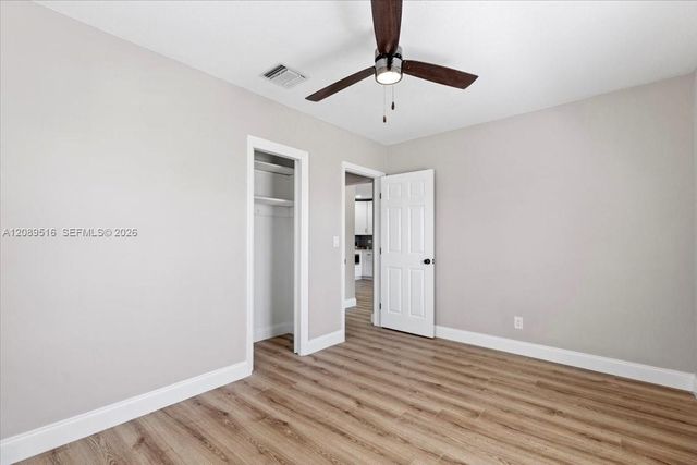 1227 N Ocean Breeze, Lake Worth, FL 33460