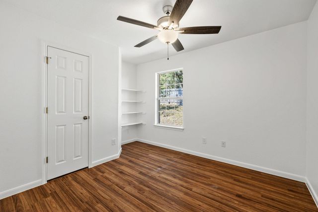 21518 Horseshoe LOOP, Lago Vista, TX 78645