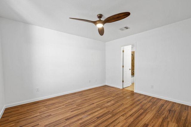 21518 Horseshoe LOOP, Lago Vista, TX 78645