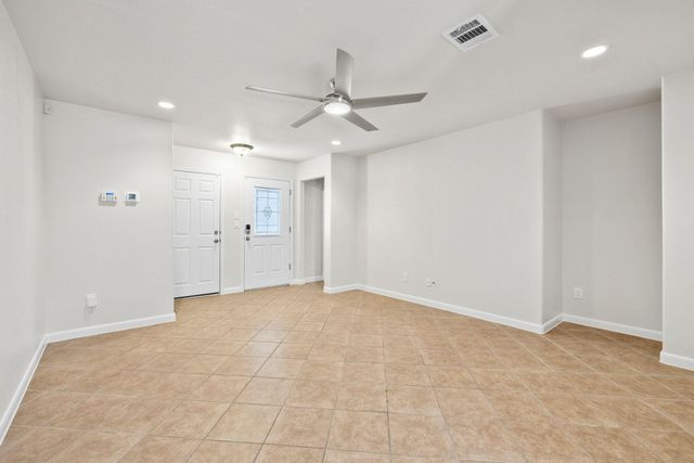 21518 Horseshoe LOOP, Lago Vista, TX 78645