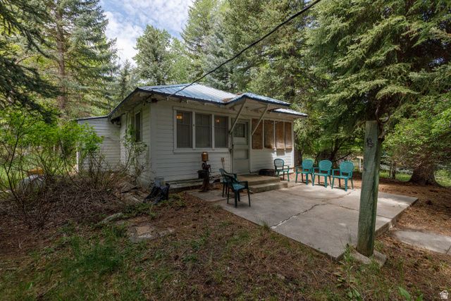 6449 N NORTH FORK RD, Liberty, UT 84310