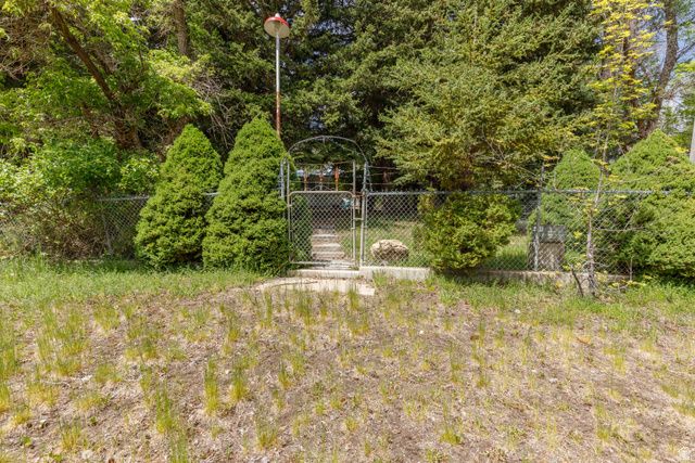 6449 N NORTH FORK RD, Liberty, UT 84310
