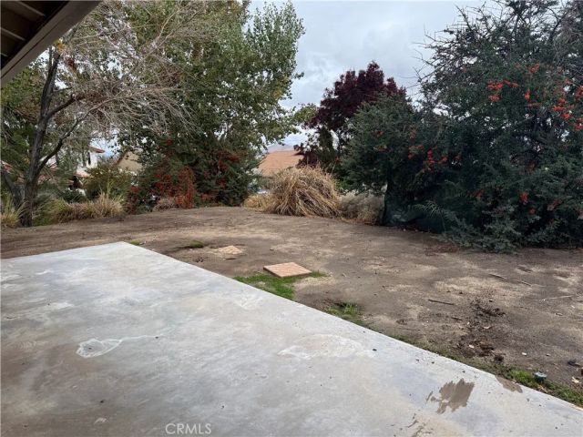 13715 Hidden Valley, Victorville, CA 92395