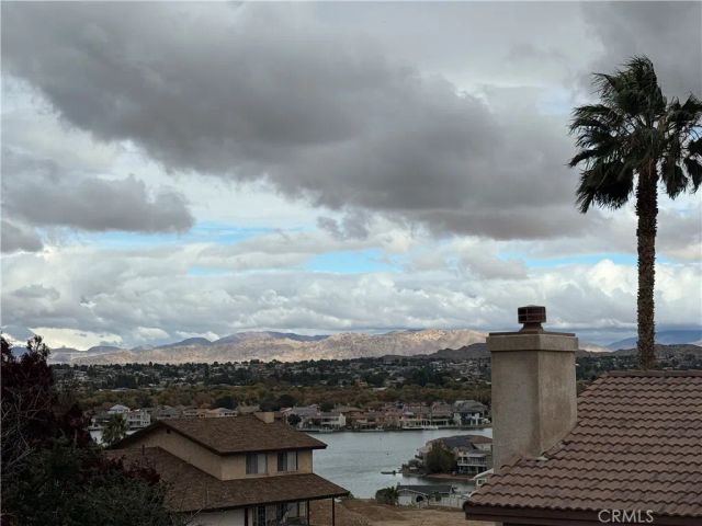 13715 Hidden Valley, Victorville, CA 92395