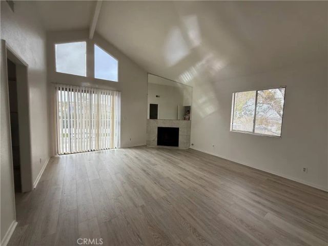 13715 Hidden Valley, Victorville, CA 92395