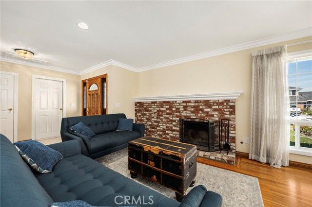 5068 Cumberland Drive, Cypress, CA 90630