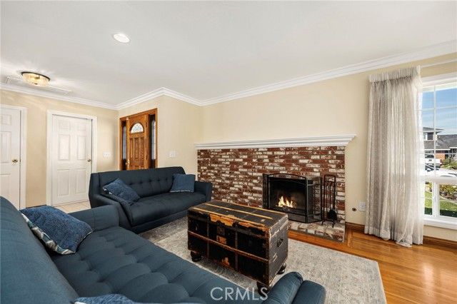 5068 Cumberland Drive, Cypress, CA 90630