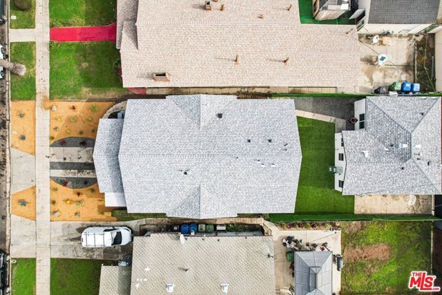 1320 W 51st Place, Los Angeles, CA 90037