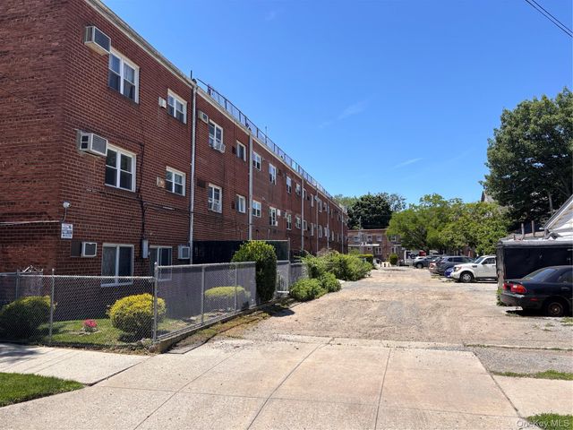 224-17 Braddock Avenue, Queens Village, NY 11428