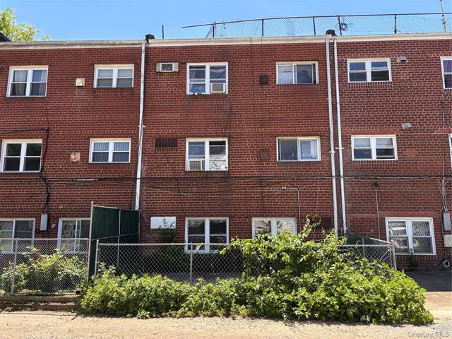 224-17 Braddock Avenue, Queens Village, NY 11428