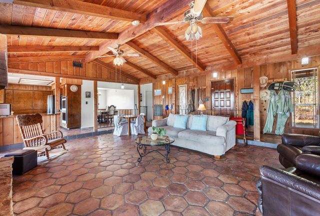 12516 Wire Road, Leander, TX 78641