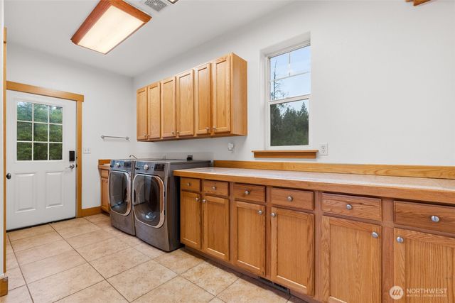 30121 41st Avenue E, Graham, WA 98338