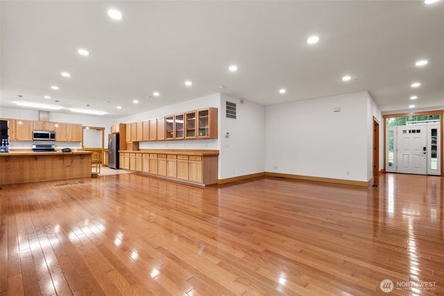 30121 41st Avenue E, Graham, WA 98338