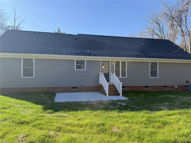 6967 Woodsville RD, Hayes, VA 23072