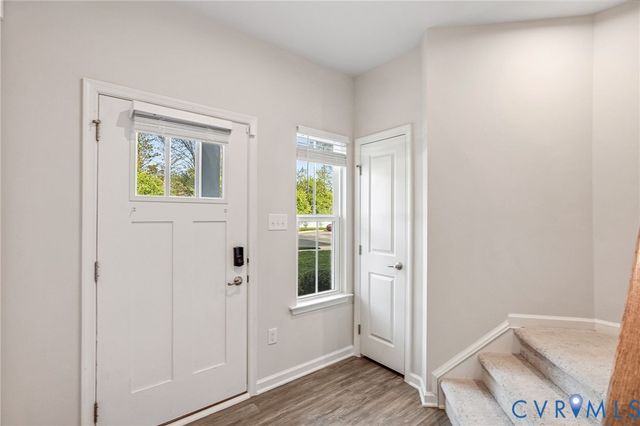 12728 Prestonfield Dr, Chester, VA 23836