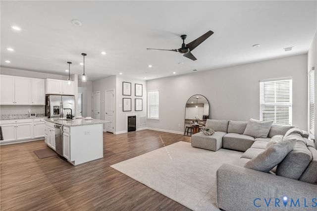 12728 Prestonfield Dr, Chester, VA 23836