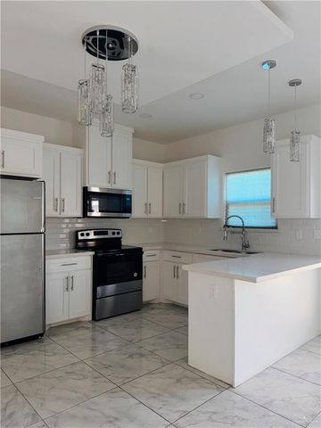 1405 S Yankton Street 1, Alton, TX 78573