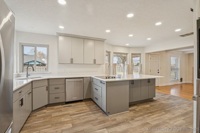 1516 W Jackson Street, Broken Arrow, OK 74012