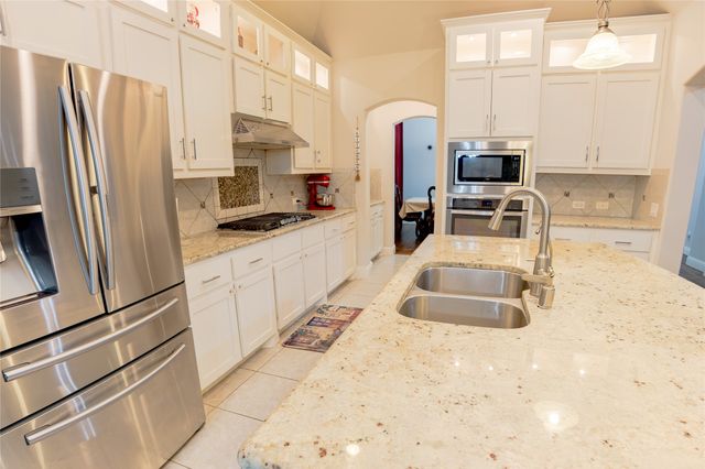 2408 Waterbend Drive, Flower Mound, TX 75028