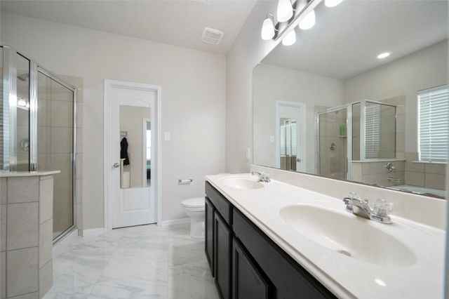 9303 Fuqua Breeze Drive, Houston, TX 77075