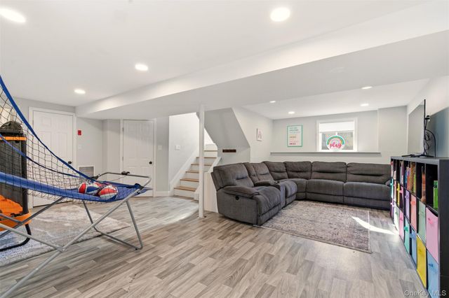 147 Jackson Avenue S, Saint James, NY 11780